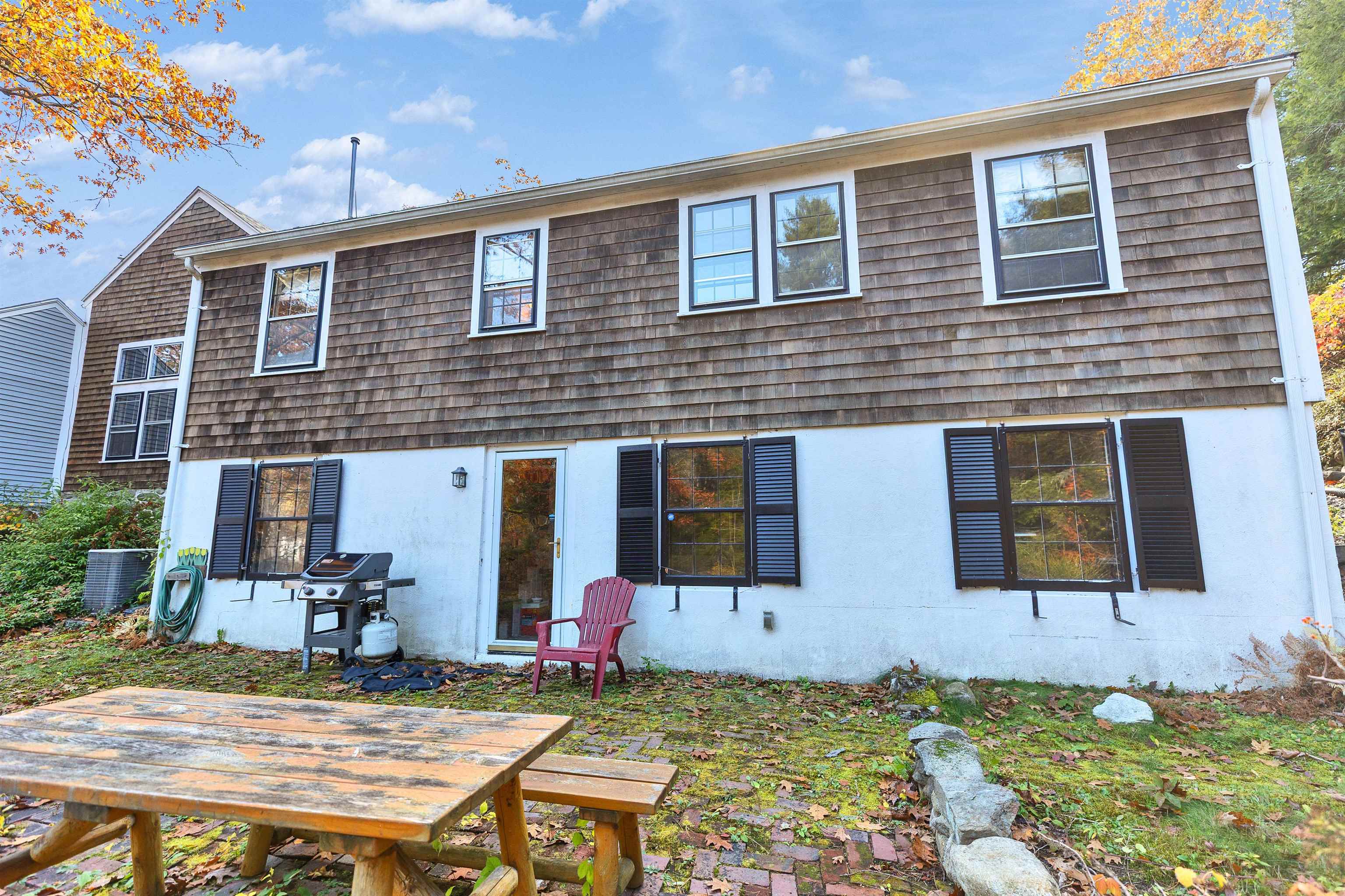 Wilton, New Hampshire, 03086, United States, 3 Bedrooms Bedrooms, ,3 BathroomsBathrooms,Residential,For Sale,1985735