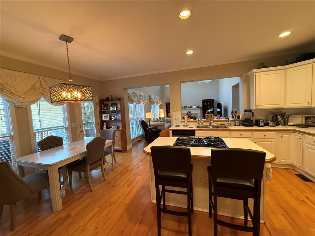 Lilburn, Georgia, 30047, United States, 4 Bedrooms Bedrooms, ,3 BathroomsBathrooms,Residential,For Sale,1999656