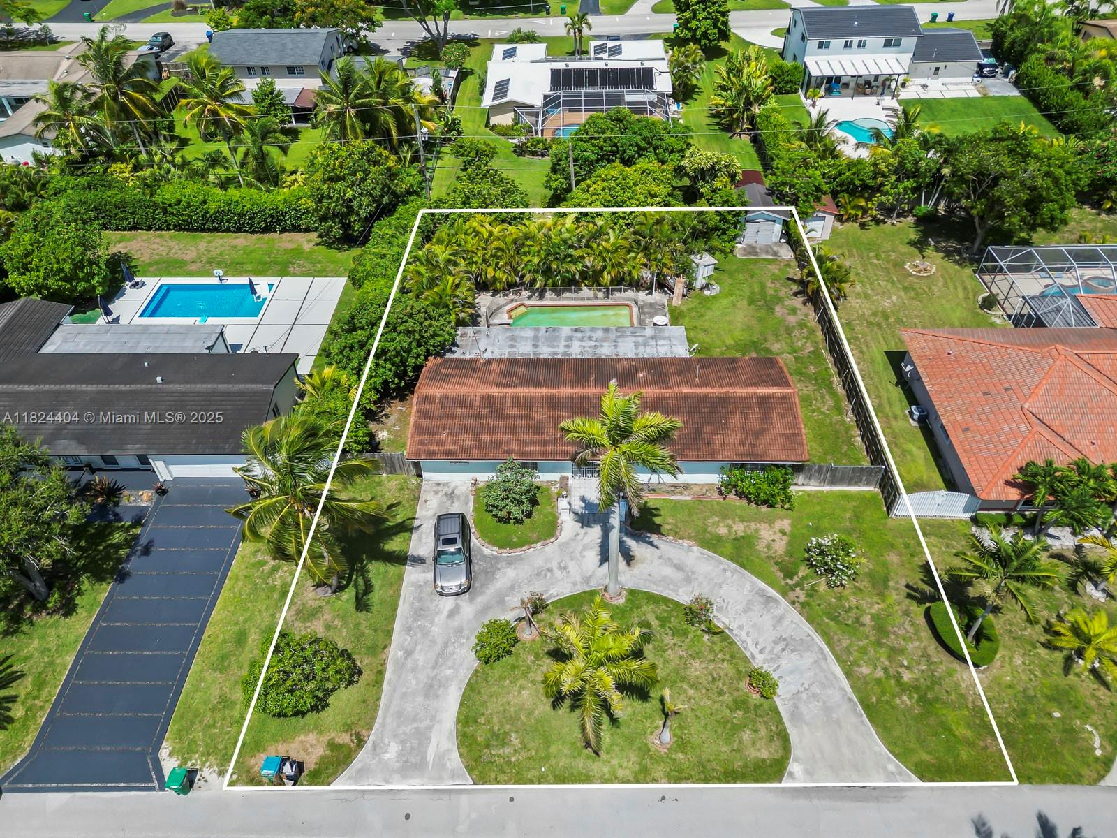 Palmetto Bay, Florida, 33157, United States, 3 Bedrooms Bedrooms, ,3 BathroomsBathrooms,Residential,For Sale,1867576