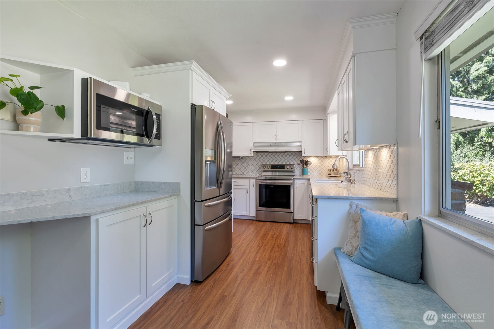 Seattle, Washington, 98125, United States, 4 Bedrooms Bedrooms, ,1 BathroomBathrooms,Residential,For Sale,1977932