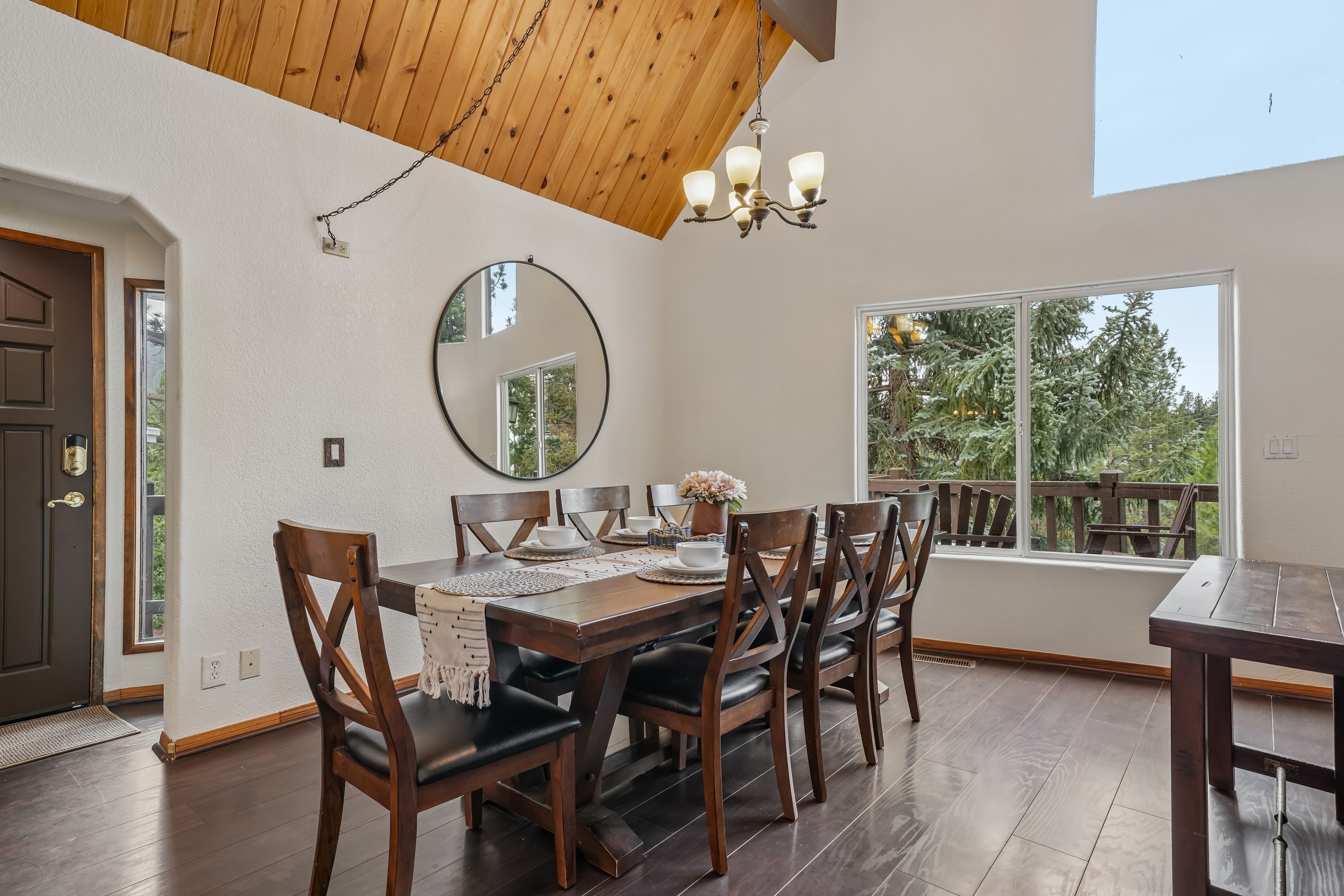  265 Eagle Drive, Big Bear Lake, CA 92315 - 物件實景