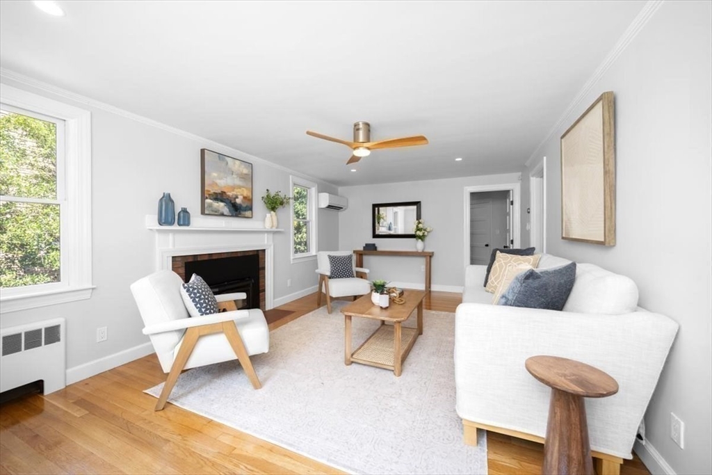 Milton, Massachusetts, 02186, United States, 4 Bedrooms Bedrooms, ,2 BathroomsBathrooms,Residential,For Sale,1917641