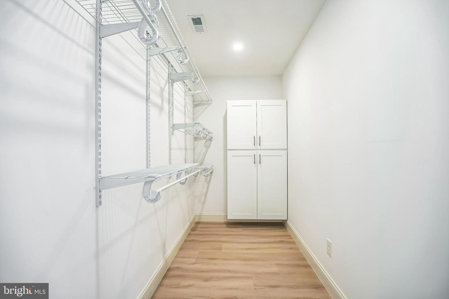 Collingswood, New Jersey, 08107, United States, 3 Bedrooms Bedrooms, ,4 BathroomsBathrooms,Residential,For Sale,1984661