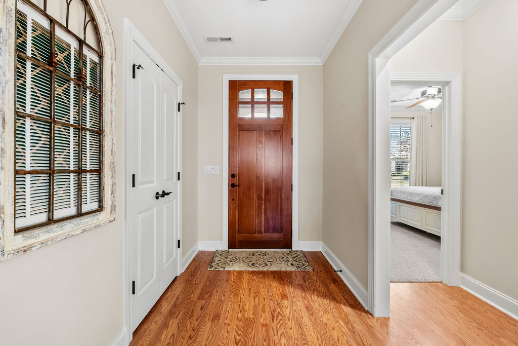 Sevierville, Tennessee, 37876, United States, 3 Bedrooms Bedrooms, ,2 BathroomsBathrooms,Residential,For Sale,2012111