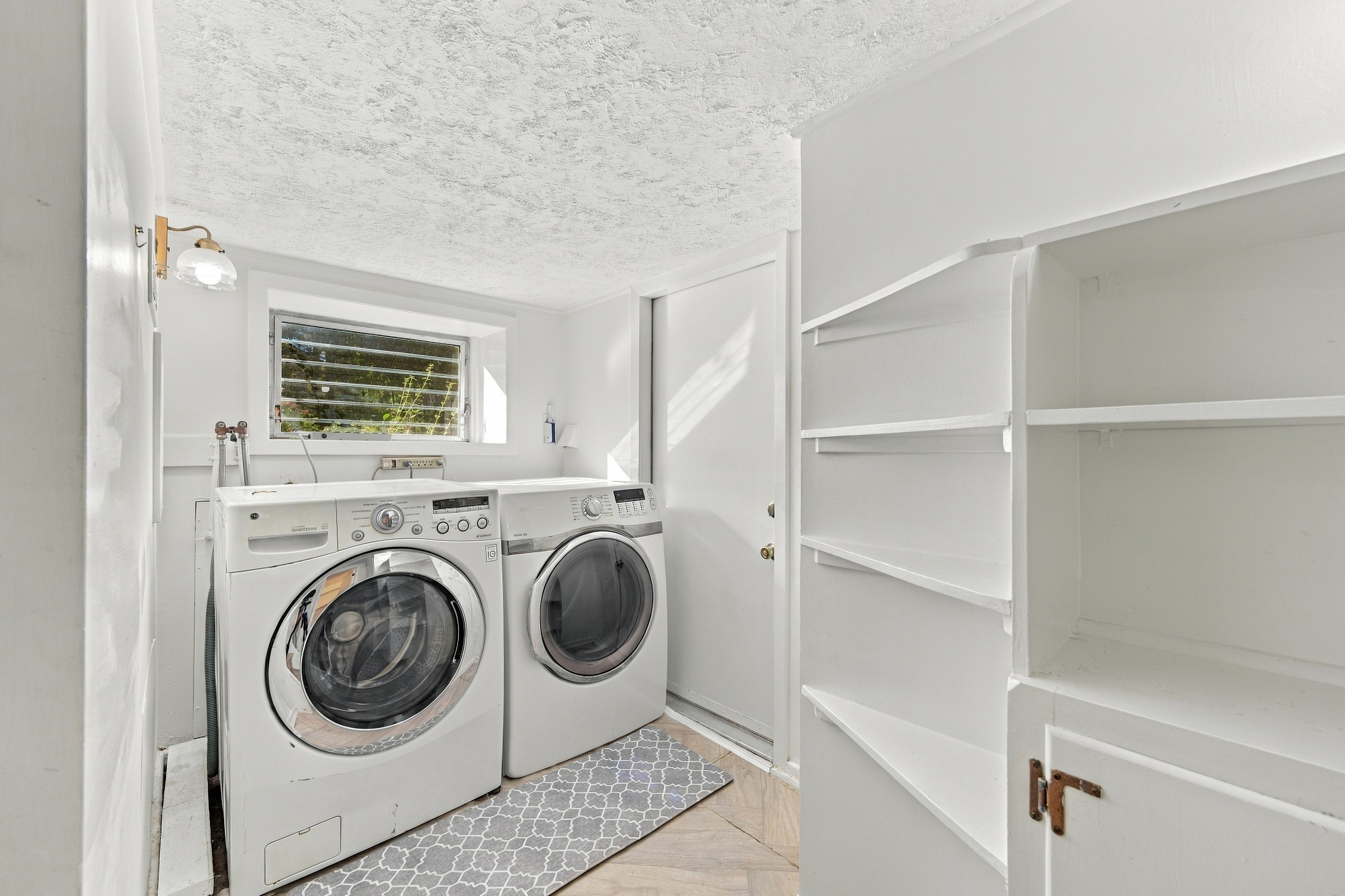  21 Revere Road, Port Washington, NY, 11050 - 物件實景
