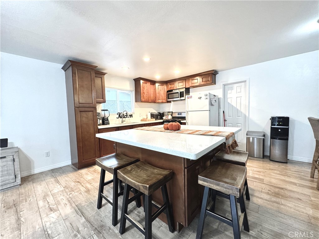 Colton, California, 92324, United States, 4 Bedrooms Bedrooms, ,2 BathroomsBathrooms,Residential,For Sale,1964094