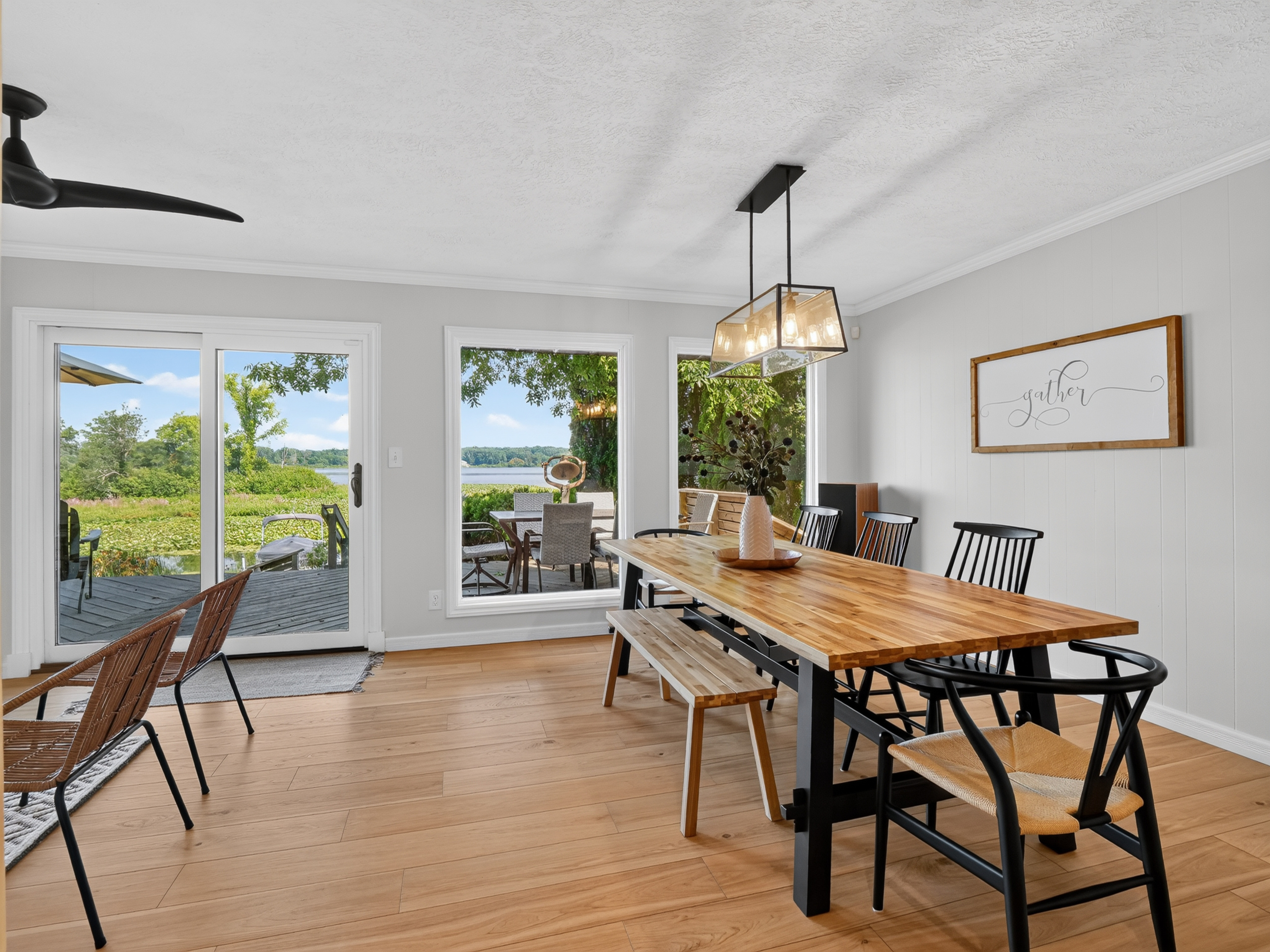  Four Bedroom Webster Lake Home - 物件實景