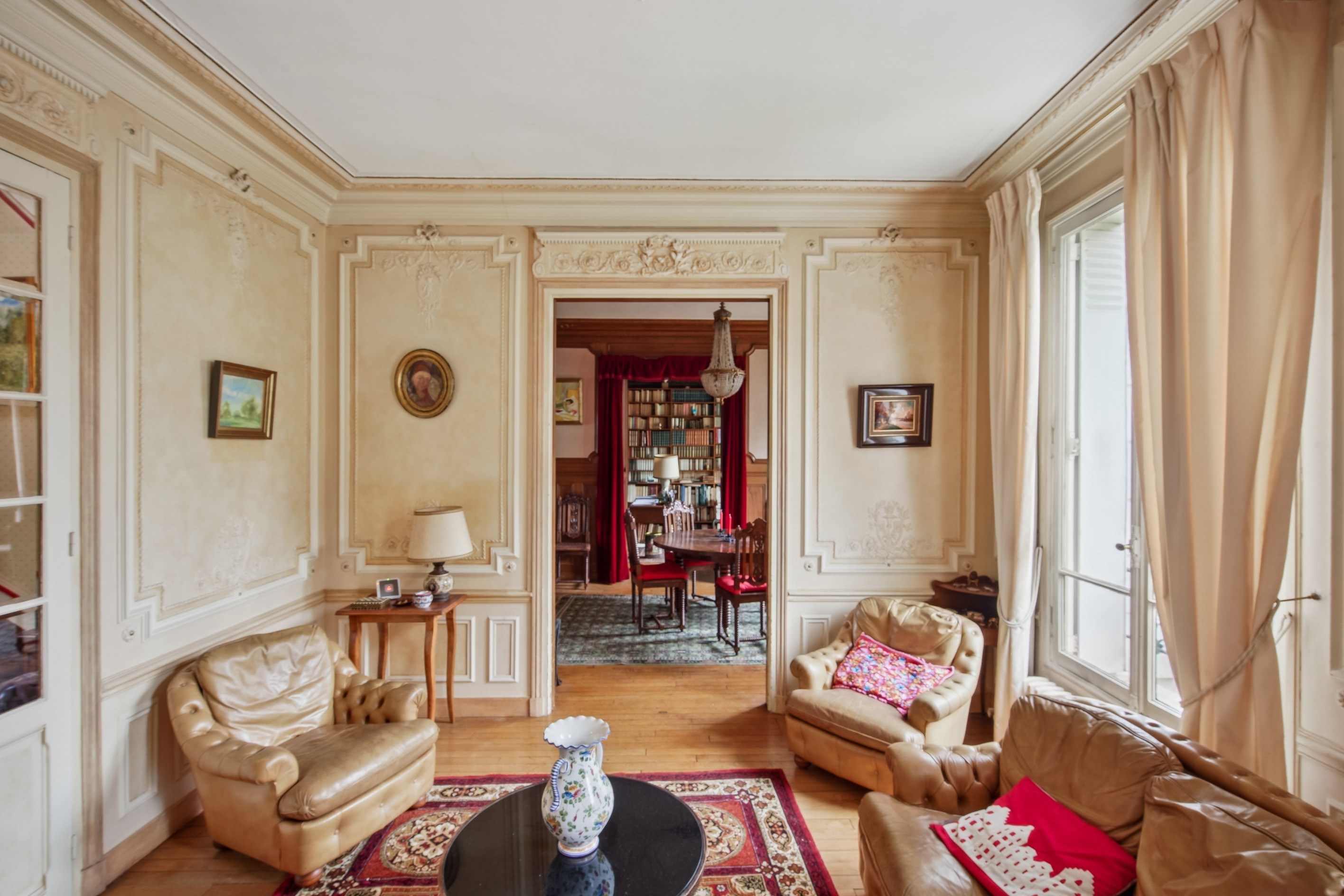  A Rare Stone Residence — Asnières-sur-Seine, Quartier du Bac - 物件實景
