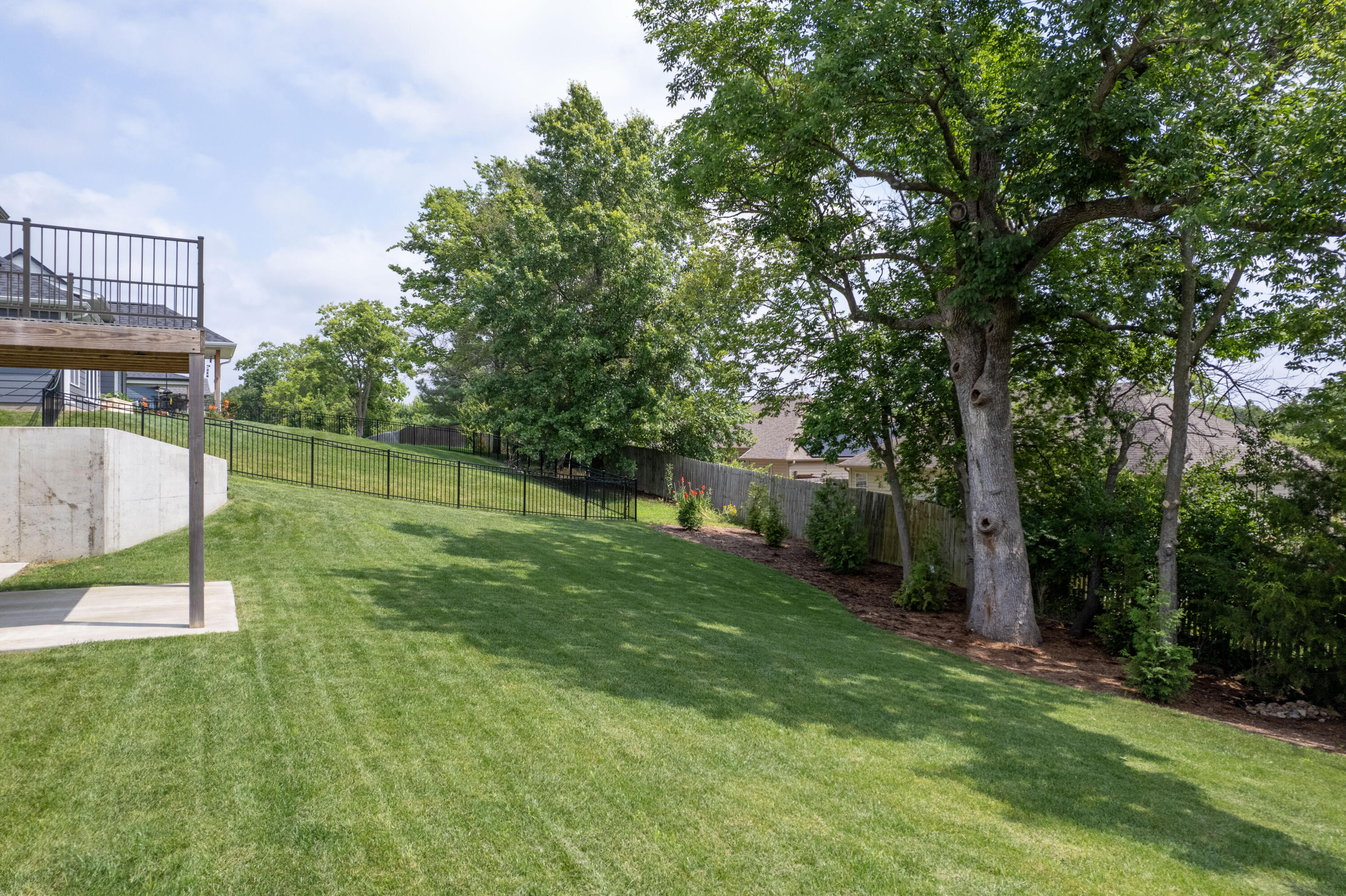 COLUMBIA, Missouri, 65203, United States, 5 Bedrooms Bedrooms, ,3 BathroomsBathrooms,Residential,For Sale,1976271