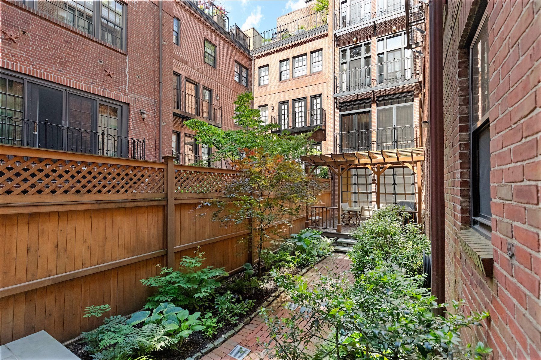  25 Beaver Place, Boston, MA, 02108 - 物件實景