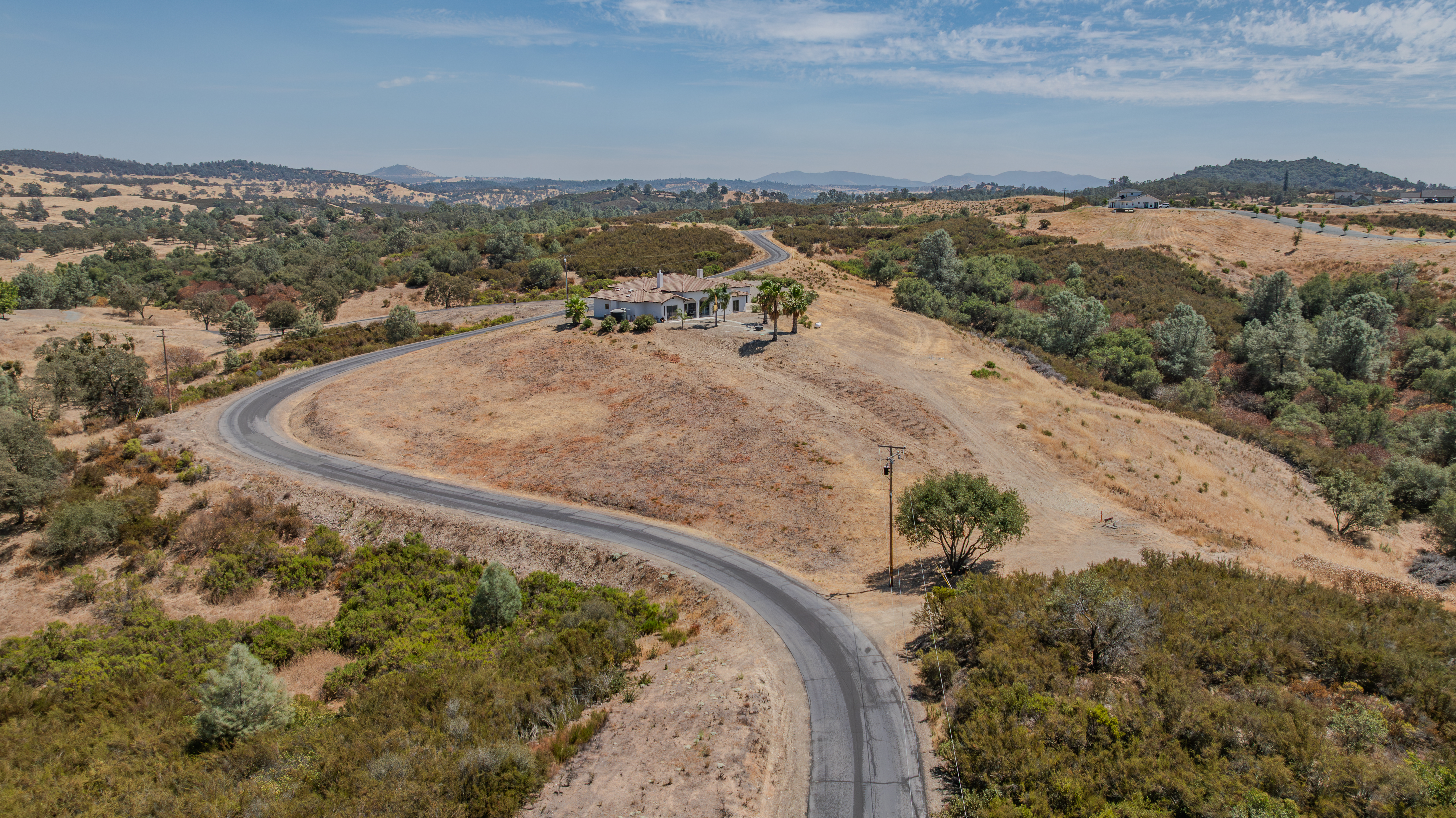  Elevated Living with 360 Views on 40 Acres - 物件實景