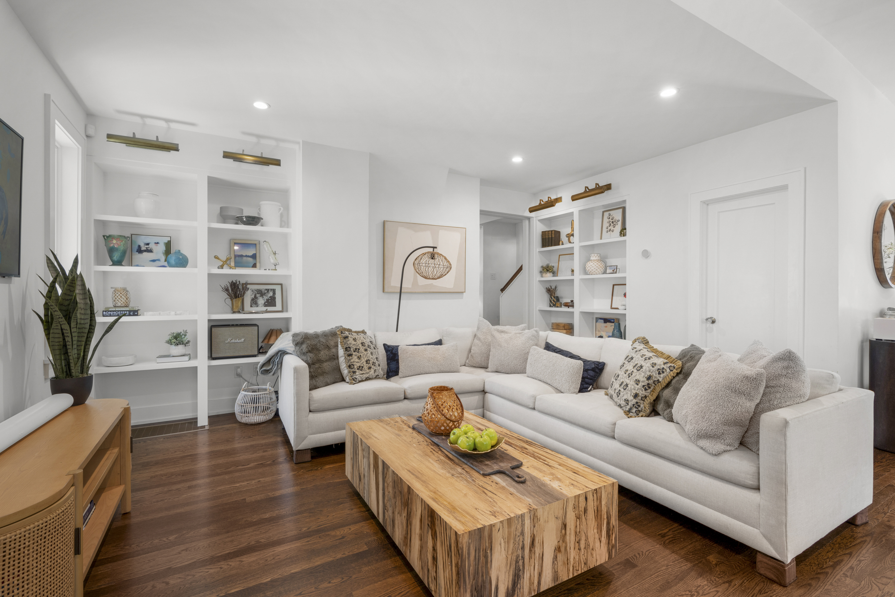  Fully Renovated Larchmont Colonial - 物件實景