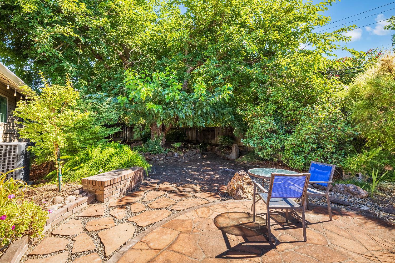 Citrus Heights, California, 95621, United States, 3 Bedrooms Bedrooms, ,2 BathroomsBathrooms,Residential,For Sale,2015324