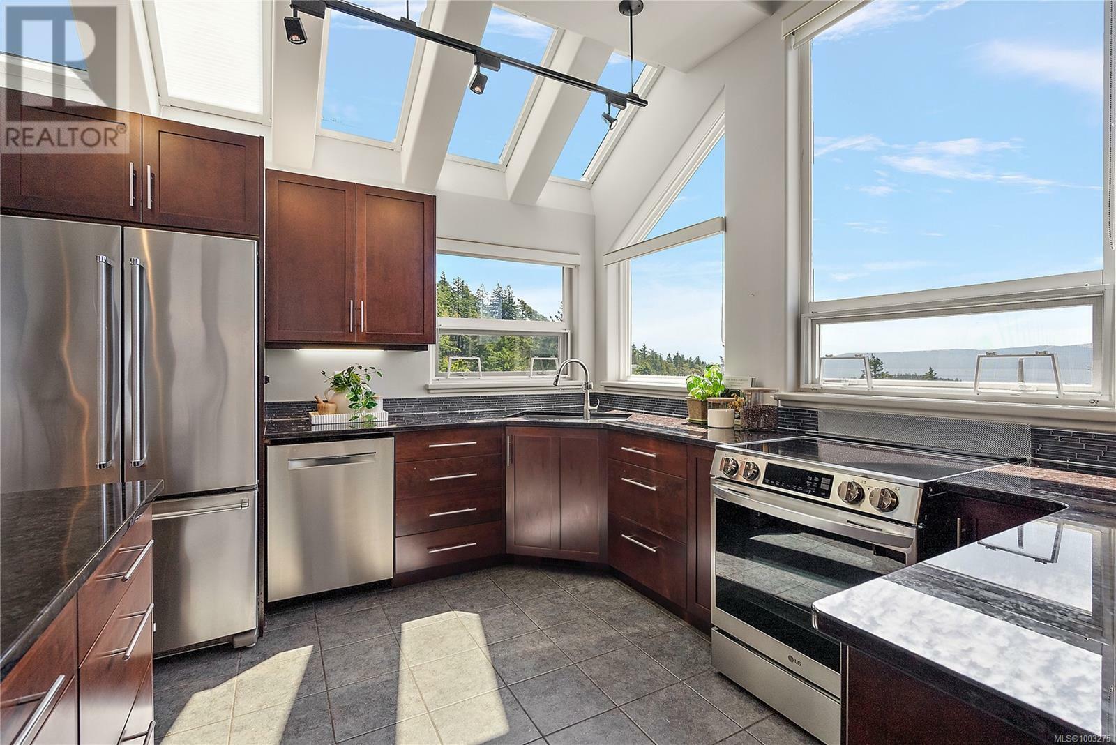 COLWOOD, British Columbia, V9C 3P7, CA, 3 Bedrooms Bedrooms, ,3 BathroomsBathrooms,Residential,For Sale,1876442
