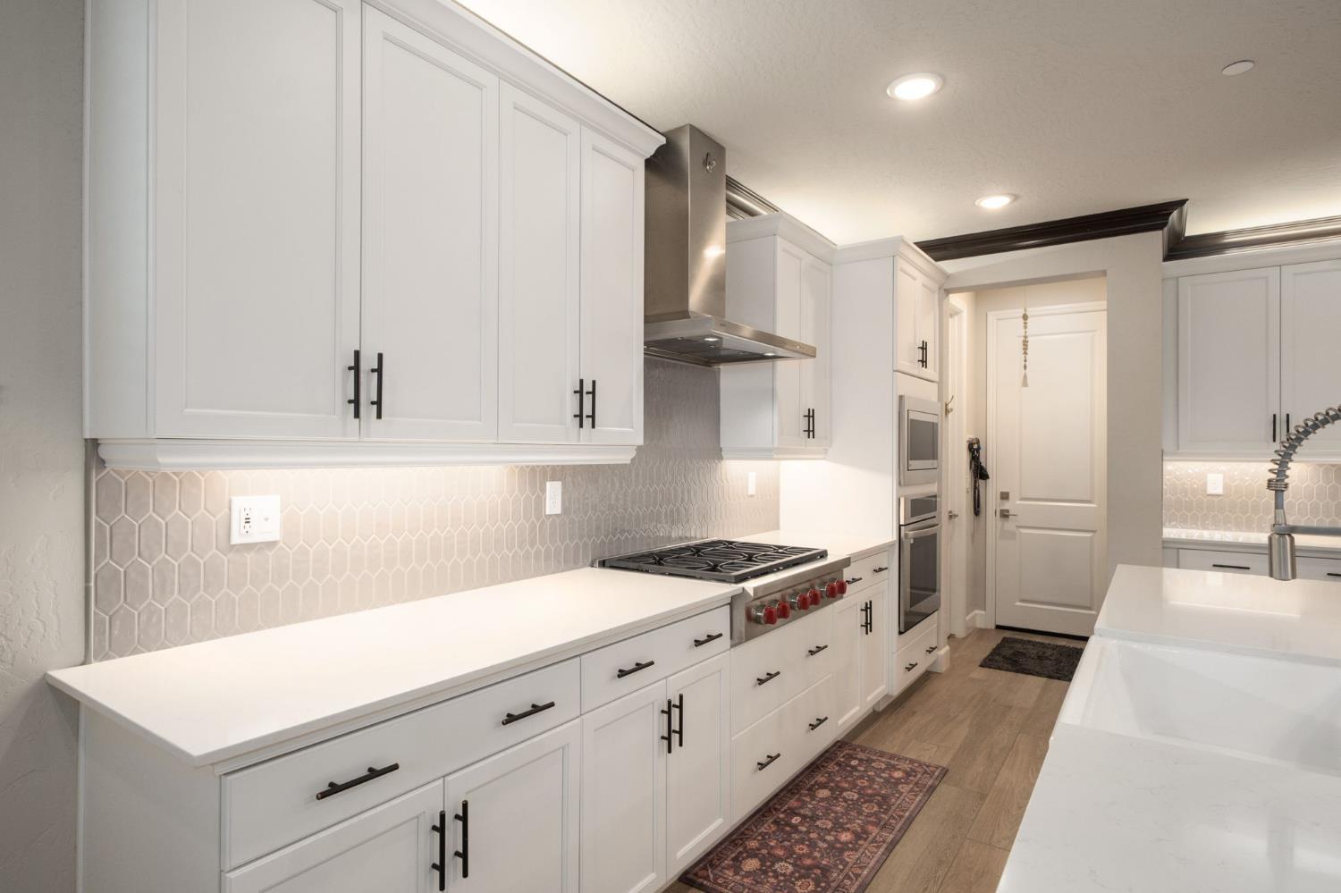 Clovis, California, 93619, United States, 6 Bedrooms Bedrooms, ,4 BathroomsBathrooms,Residential,For Sale,2005151