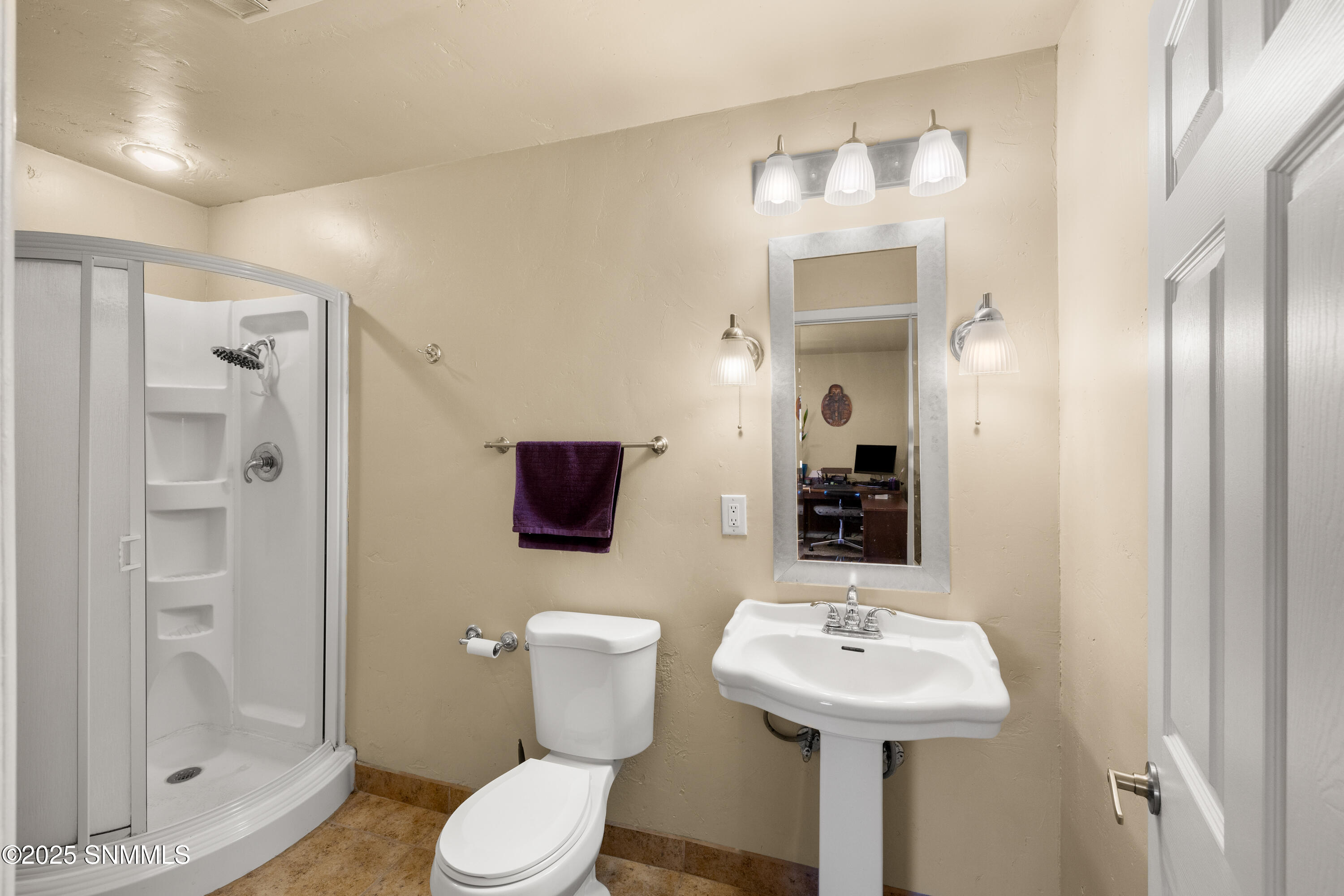 Las Cruces, New Mexico, 88007, United States, 4 Bedrooms Bedrooms, ,3 BathroomsBathrooms,Residential,For Sale,1796237