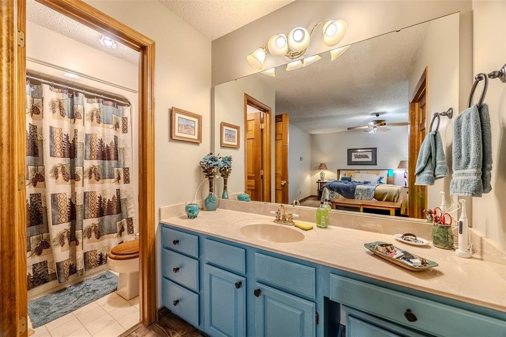 Urbana, Missouri, 65767, United States, 5 Bedrooms Bedrooms, ,4 BathroomsBathrooms,Residential,For Sale,1851017