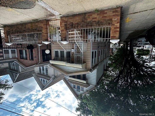 Jamaica, New York, 11435, United States, 3 Bedrooms Bedrooms, ,2 BathroomsBathrooms,Residential,For Sale,1913116