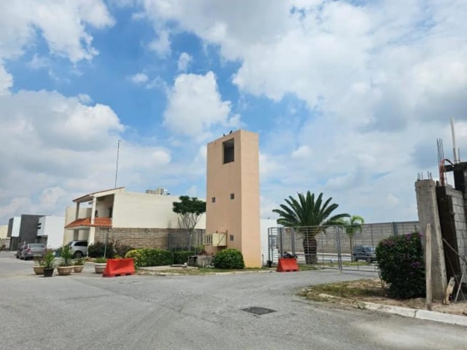 CAMPANARIO, Torreón, Coahuila de Zaragoza, 27107, Mexico, 1 Bedroom Bedrooms, ,Residential,For Sale,CAMPANARIO,1573230