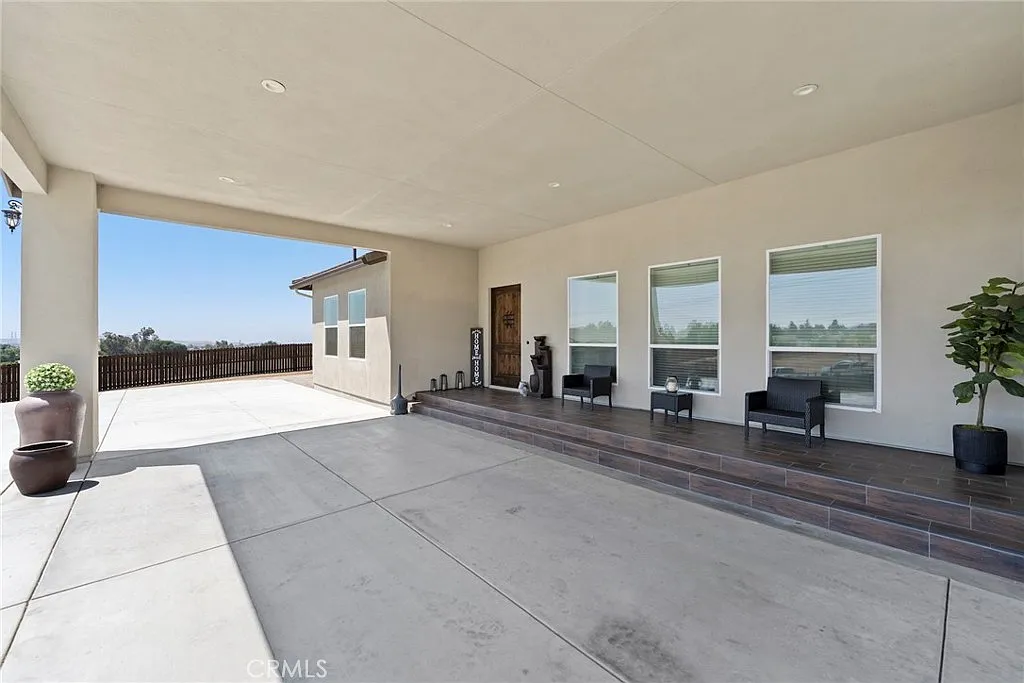 Cherry Valley, California, 92223, United States, 4 Bedrooms Bedrooms, ,3 BathroomsBathrooms,Residential,For Sale,1983713