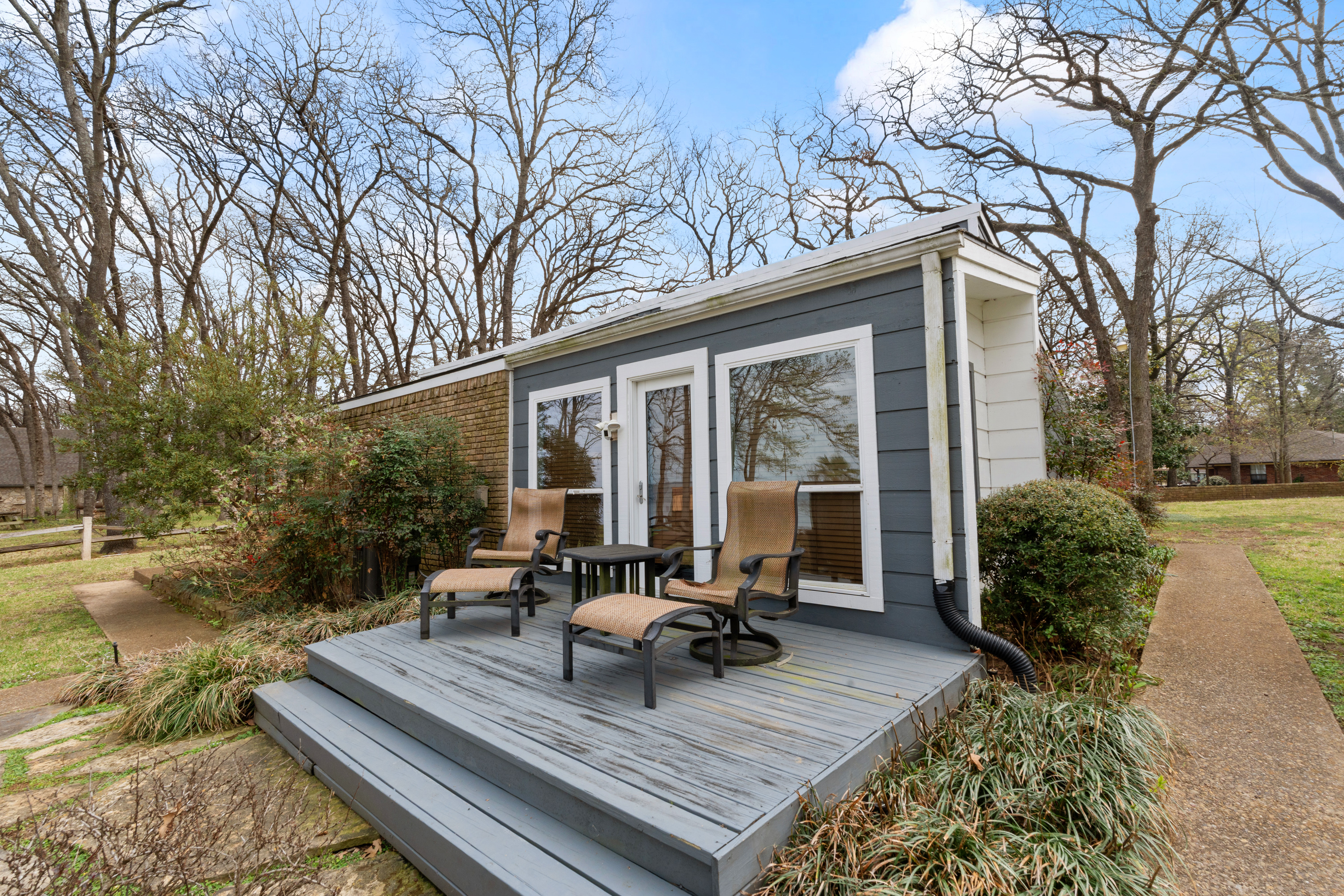  Waterfront Compound on 3.746 Acres at Cedar Creek Lake - 物件實景