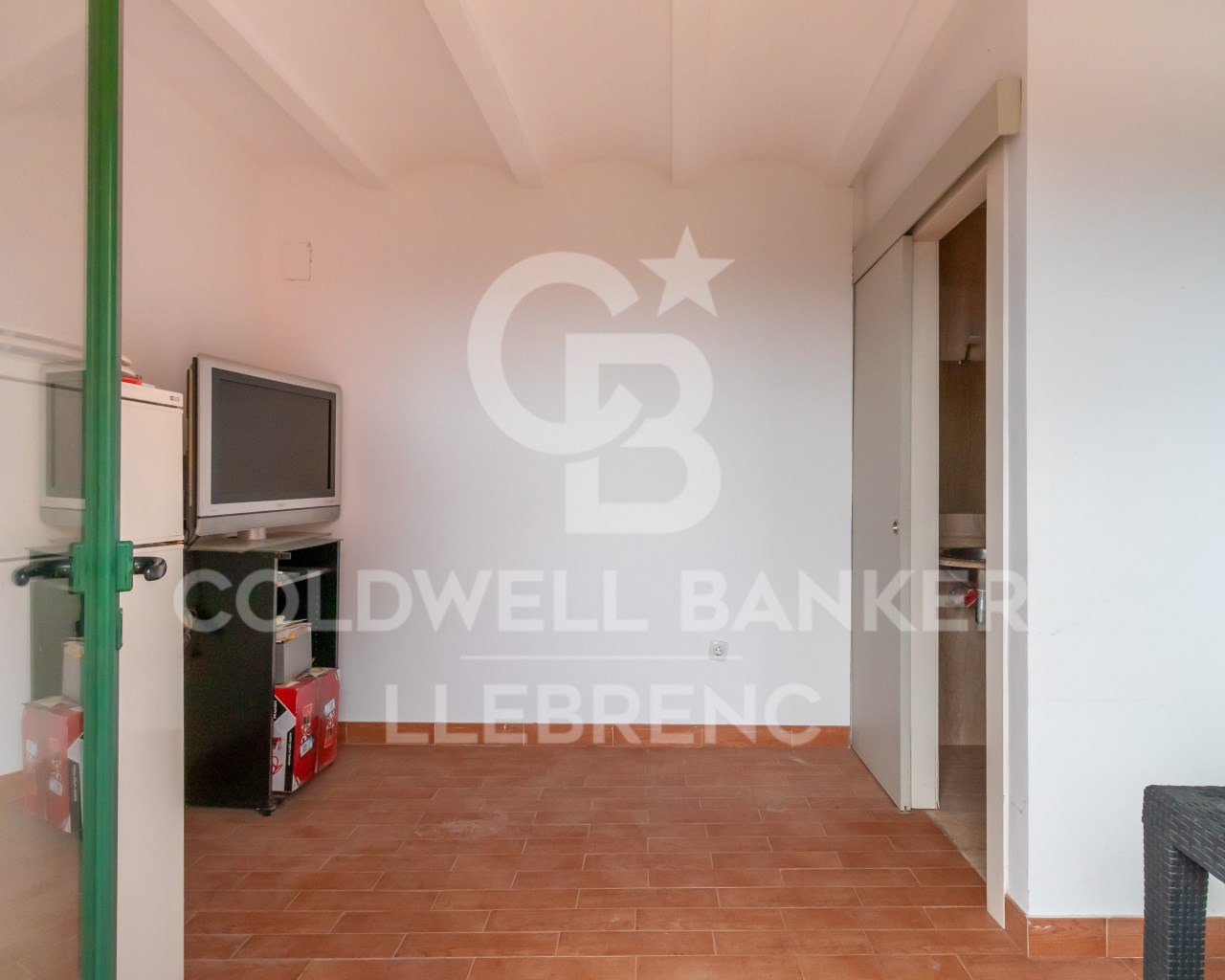 Barcelona, Catalonia, ES, 4 Bedrooms Bedrooms, ,3 BathroomsBathrooms,Residential,For Sale,1827300