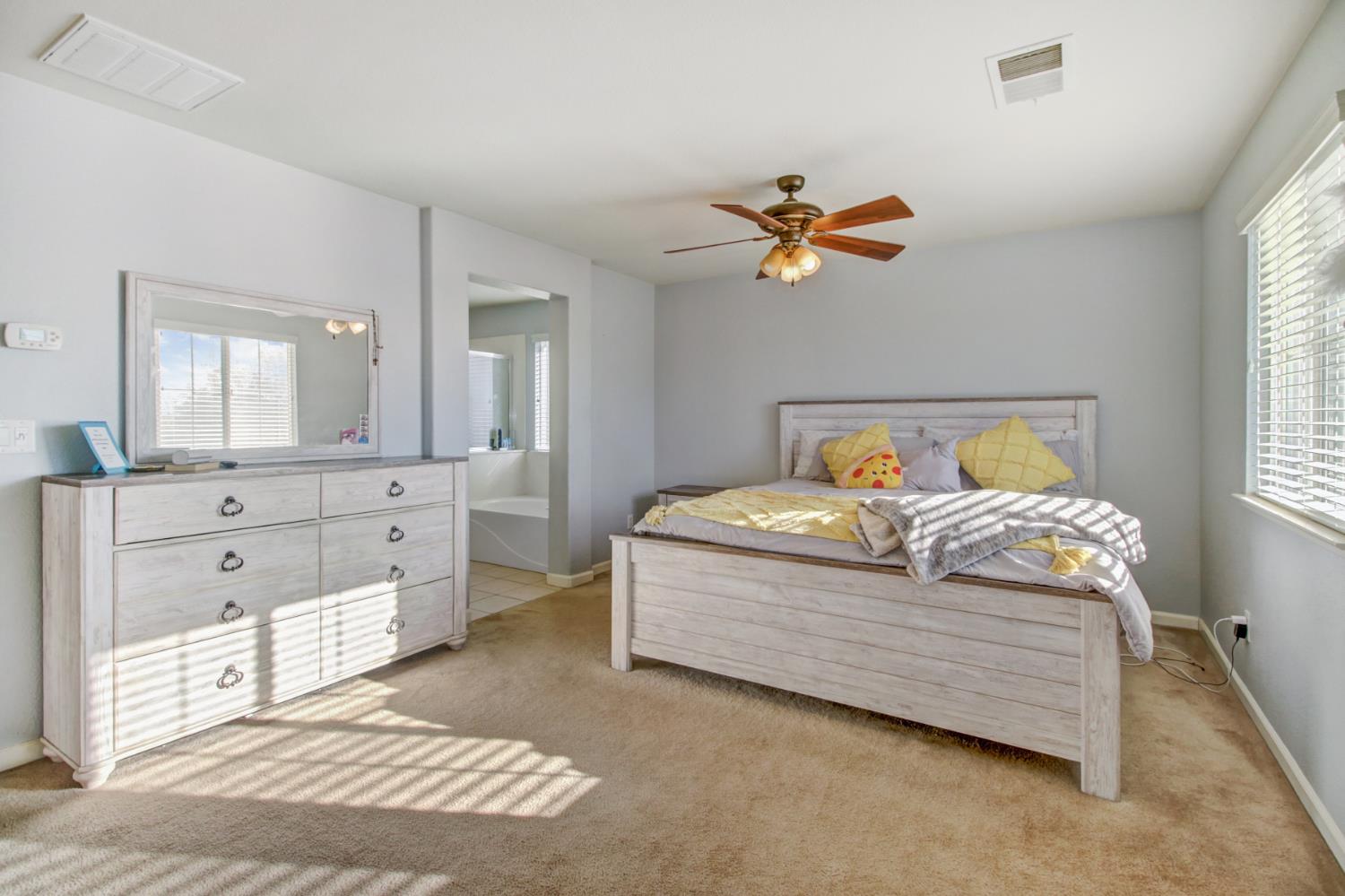 Lincoln, California, 95648, United States, 4 Bedrooms Bedrooms, ,3 BathroomsBathrooms,Residential,For Sale,1991044