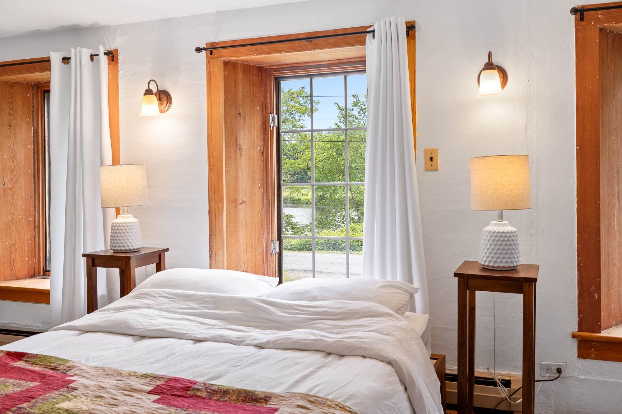 Lyme, New Hampshire, 03768, United States, 3 Bedrooms Bedrooms, ,2 BathroomsBathrooms,Residential,For Sale,1862364