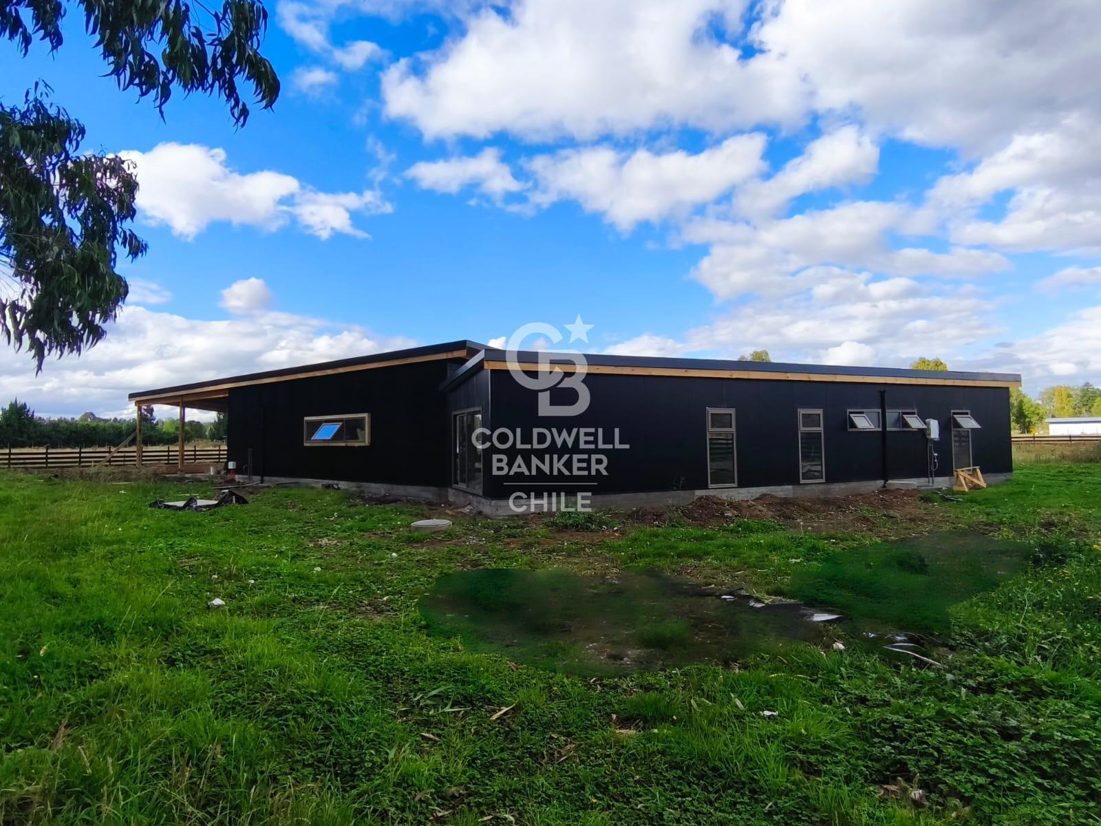 Frutillar, Chile, 4 Bedrooms Bedrooms, ,3 BathroomsBathrooms,Residential,For Sale,1907207