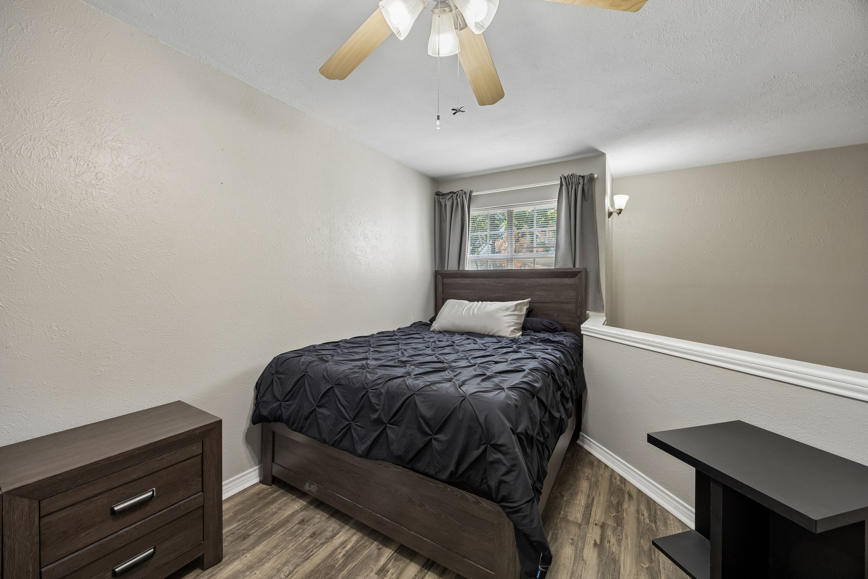  Two-story Bryan Place loft with quick access to Downtown Dallas. - 物件實景