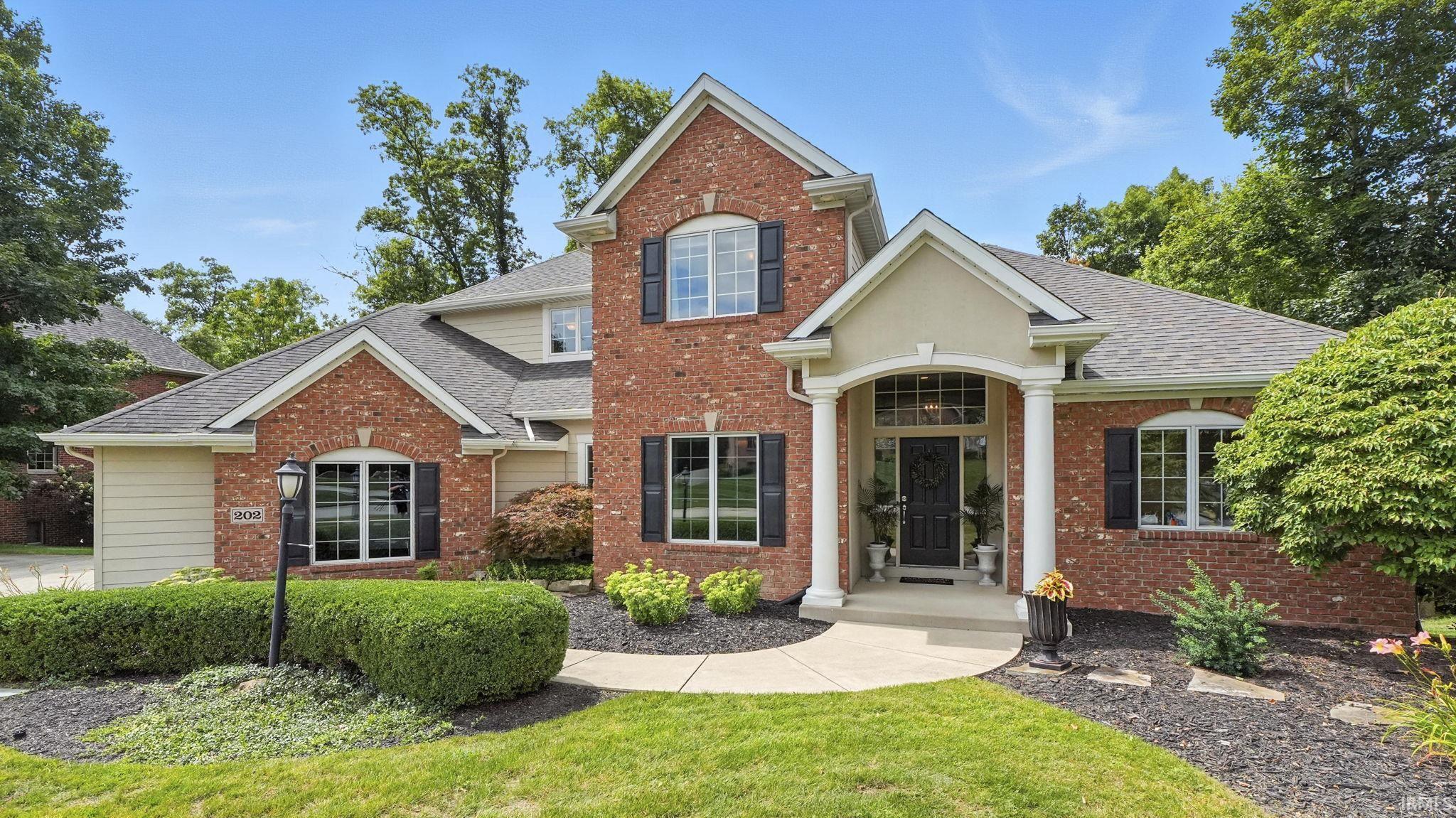 Fort Wayne, Indiana, 46814, United States, 5 Bedrooms Bedrooms, ,4 BathroomsBathrooms,Residential,For Sale,1927964