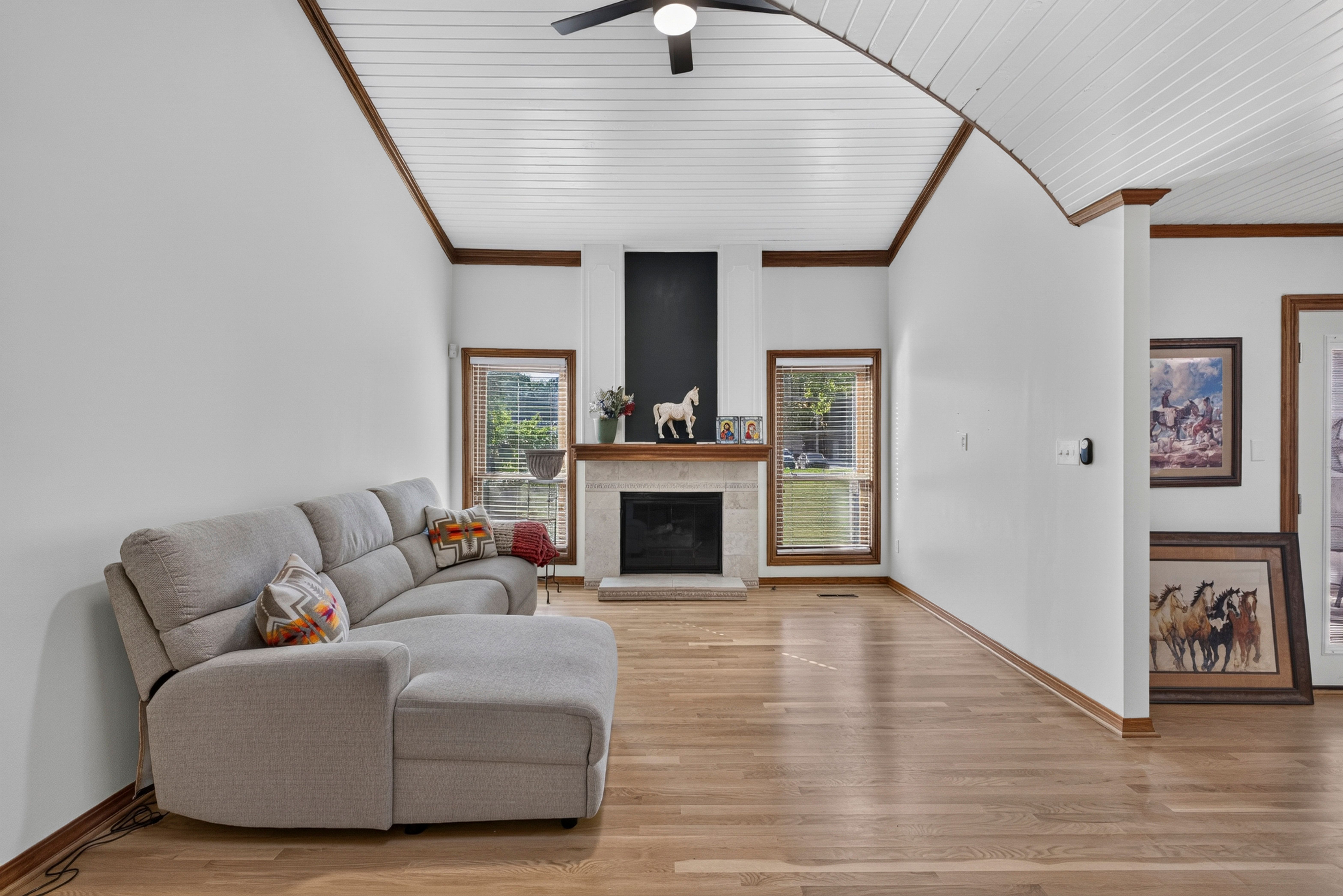  6244 Ash Street, Mission, KS 66205 - 物件實景