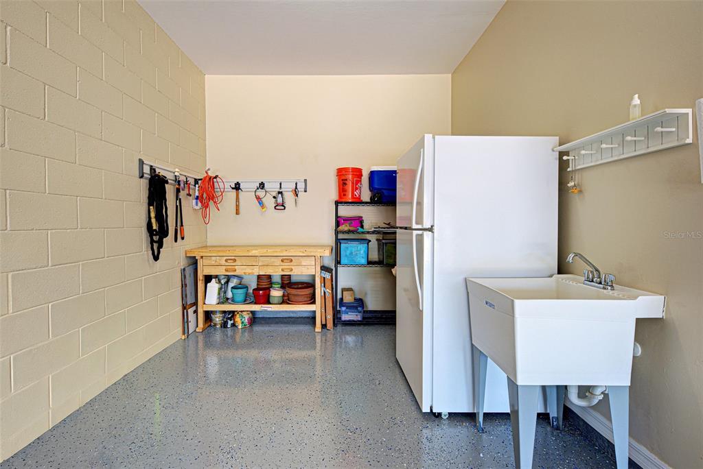Venice, Florida, 34293, United States, 2 Bedrooms Bedrooms, ,2 BathroomsBathrooms,Residential,For Sale,1933036
