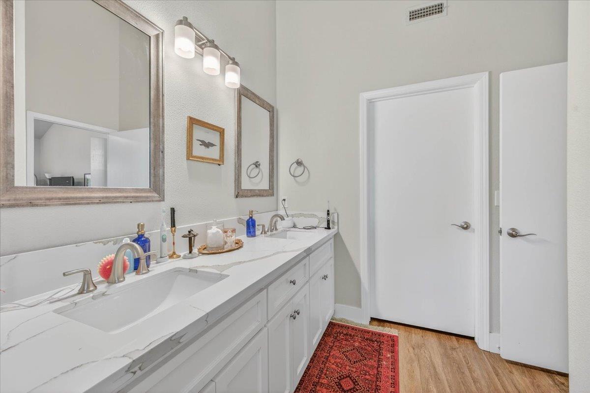 Fresno, California, 93730, United States, 3 Bedrooms Bedrooms, ,2 BathroomsBathrooms,Residential,For Sale,2042893