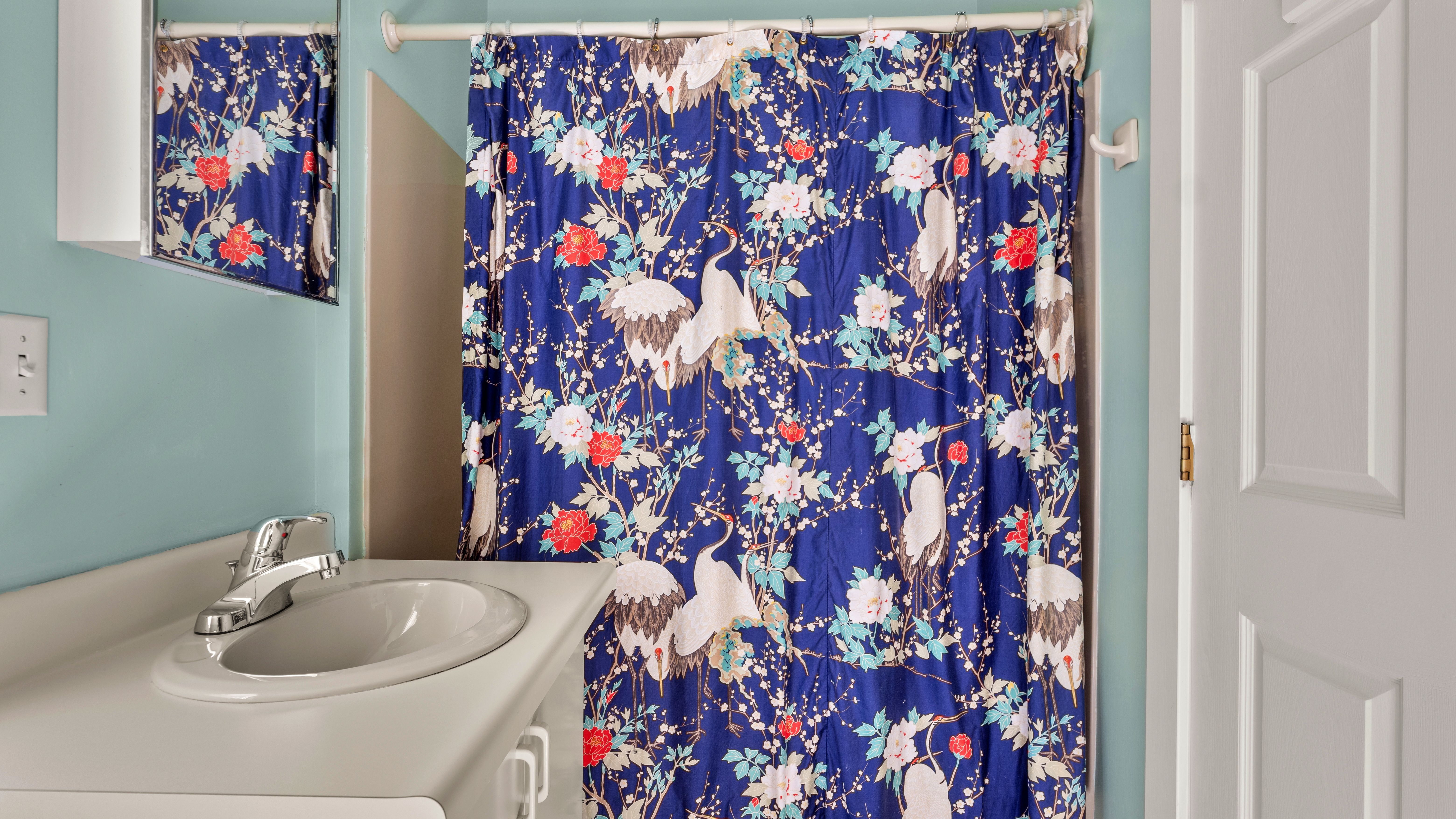  Stunning 2.4-Acre Retreat in Cornwall Estates: Updated & Move-In Ready - 物件實景