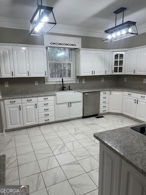 Dallas, Georgia, 30157, United States, 5 Bedrooms Bedrooms, ,5 BathroomsBathrooms,Residential,For Sale,1858945