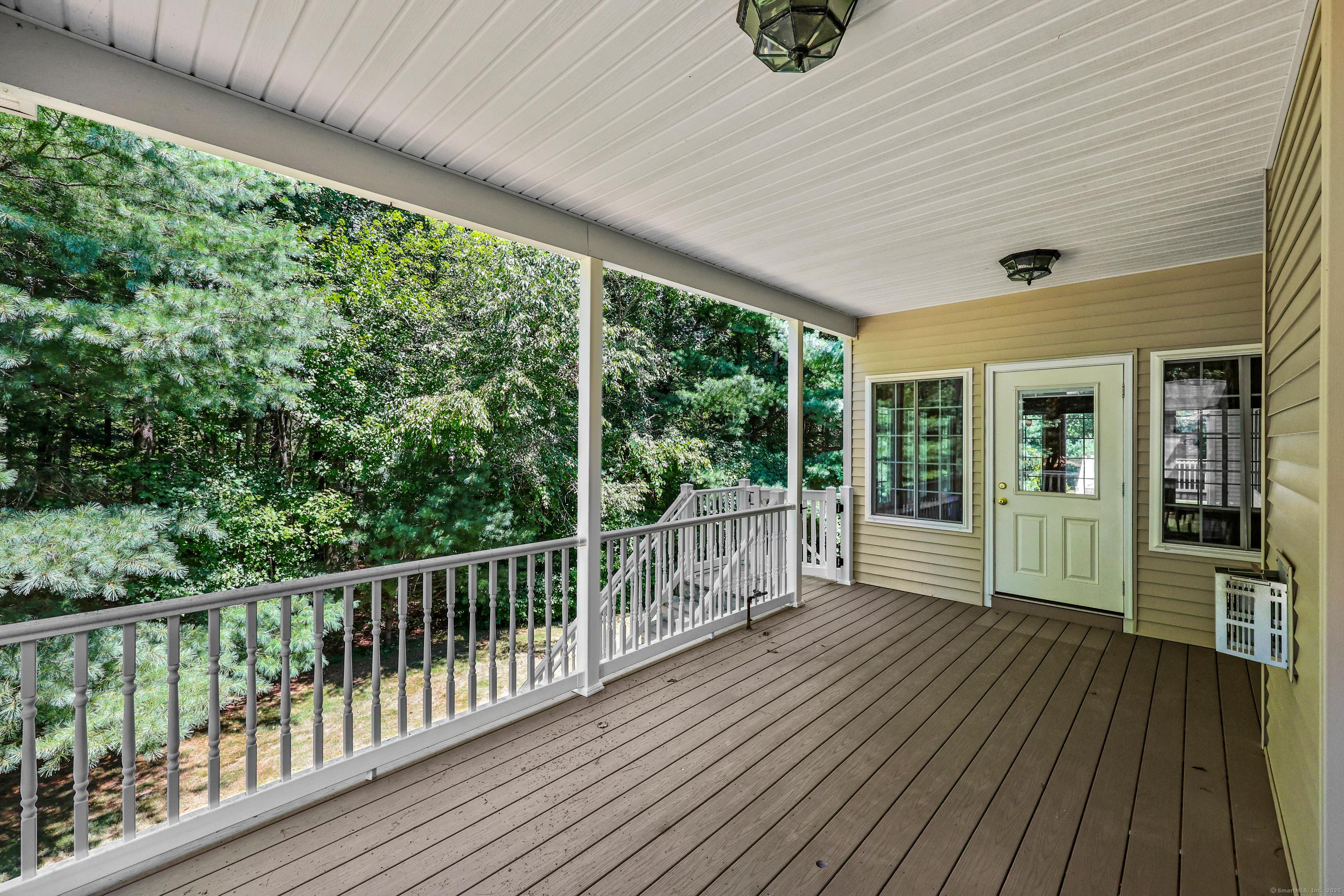 Colchester, Connecticut, 06415, United States, 2 Bedrooms Bedrooms, ,3 BathroomsBathrooms,Residential,For Sale,1943556
