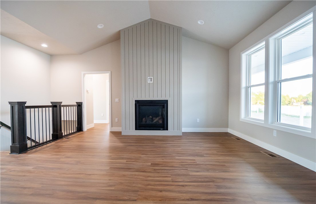 Billings, Montana, 59106, United States, 5 Bedrooms Bedrooms, ,4 BathroomsBathrooms,Residential,For Sale,1974631