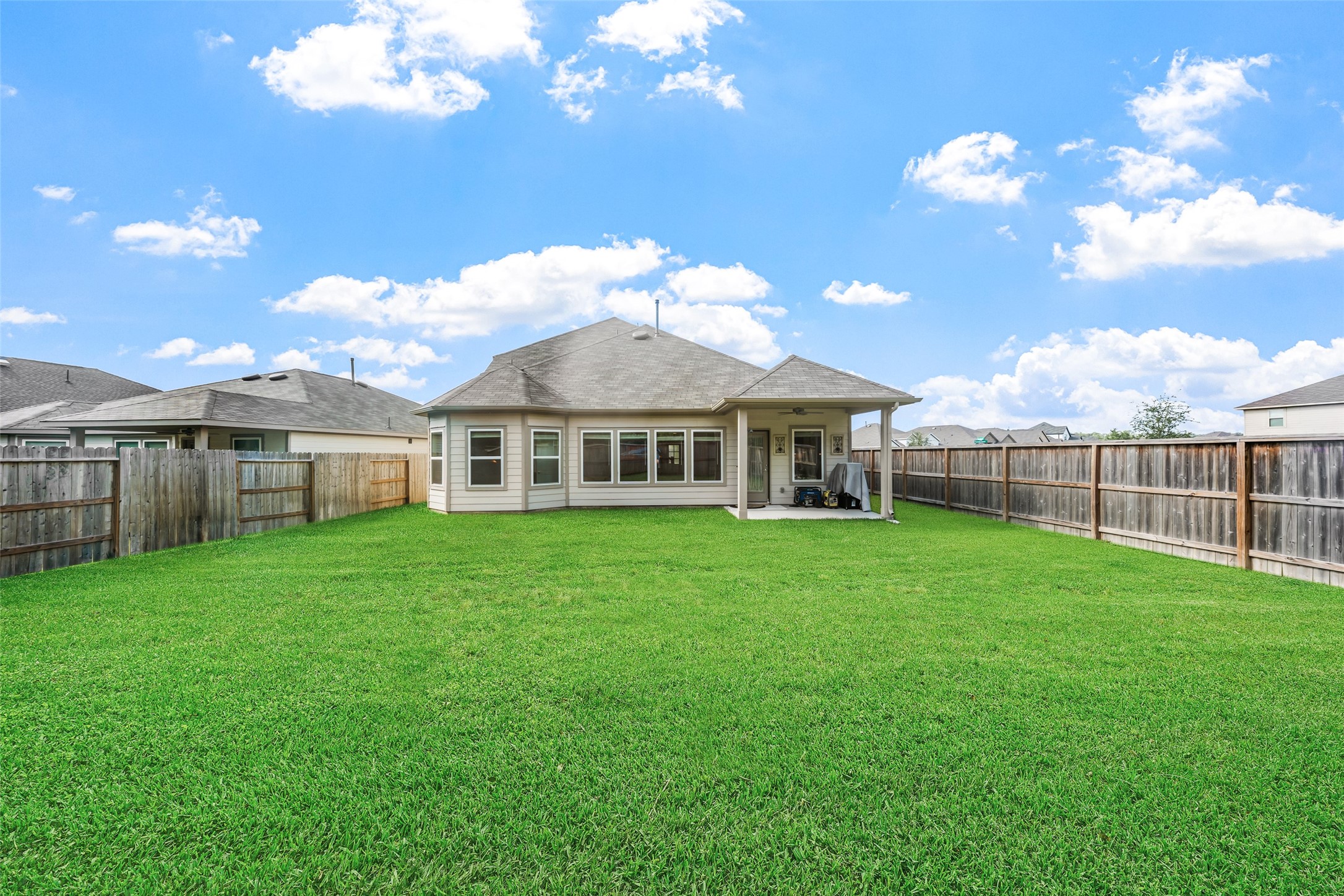  17110 Pinewood Branch Drive - 物件實景