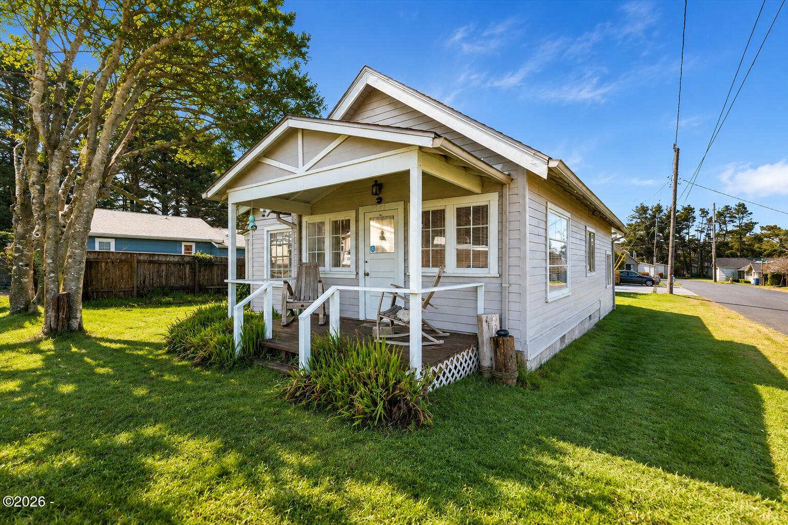 11th St, Lincoln City, OR 97367