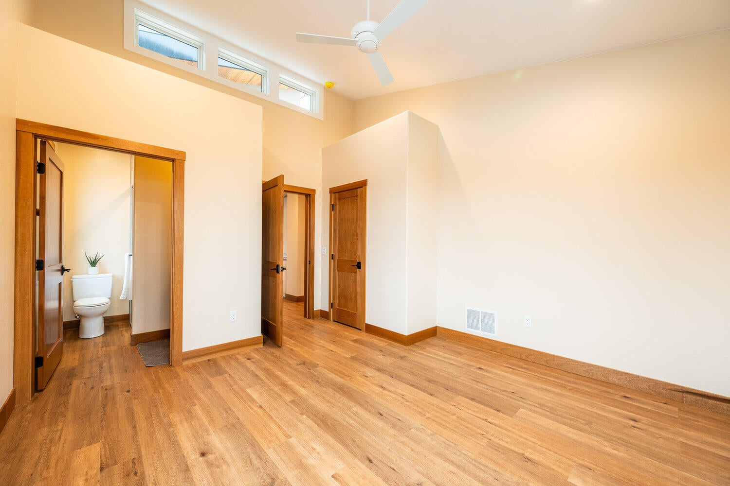 Sheridan, Wyoming, 82801, United States, 4 Bedrooms Bedrooms, ,4 BathroomsBathrooms,Residential,For Sale,1984212