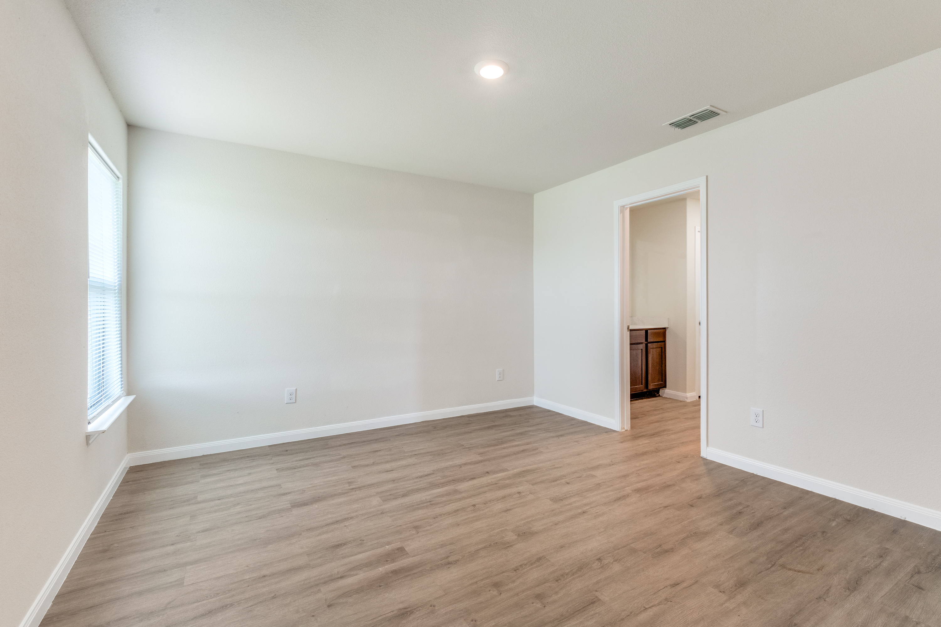  144 Barbwire Way, Newark, TX, 76071 - 物件實景
