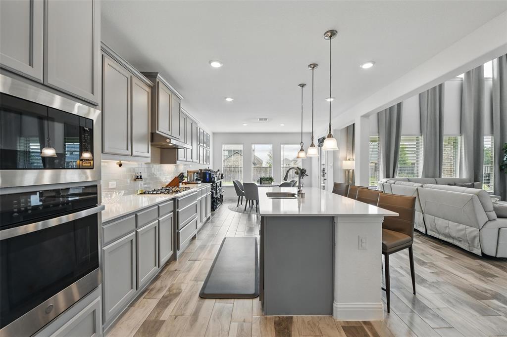 Haslet, Texas, 76177, United States, 5 Bedrooms Bedrooms, ,4 BathroomsBathrooms,Residential,For Sale,1840704