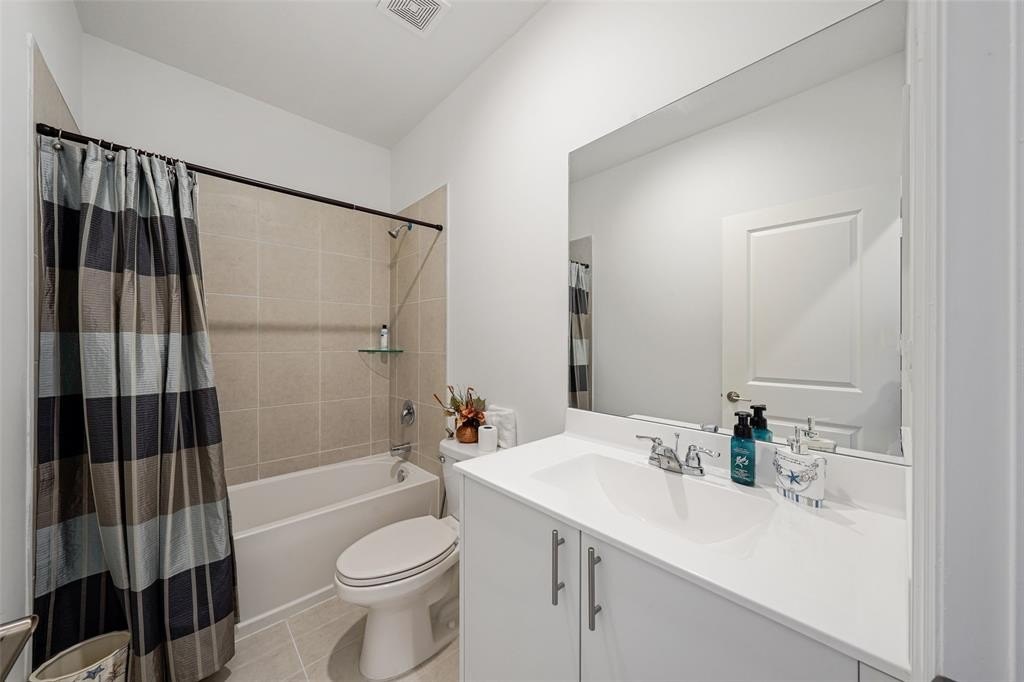 Homestead, Florida, 33035, United States, 4 Bedrooms Bedrooms, ,3 BathroomsBathrooms,Residential,For Sale,1984015