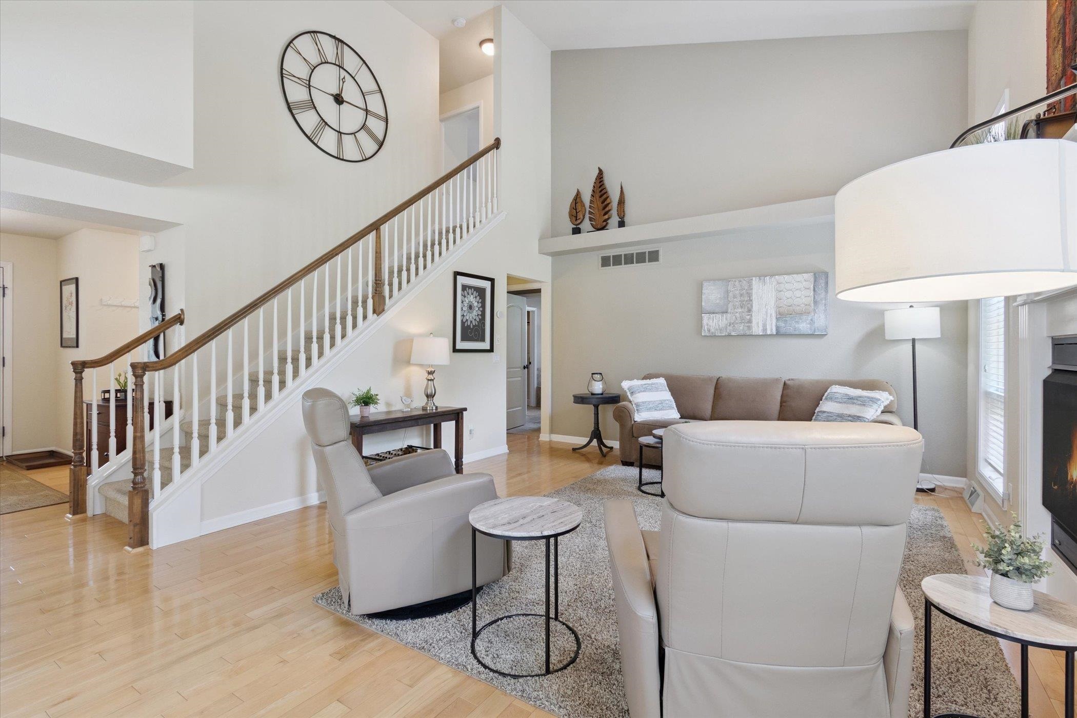 Janesville, Wisconsin, 53546, United States, 3 Bedrooms Bedrooms, ,4 BathroomsBathrooms,Residential,For Sale,1978617