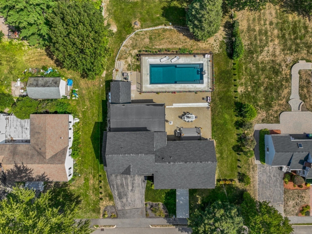 Braintree, Massachusetts, 02184, United States, 3 Bedrooms Bedrooms, ,5 BathroomsBathrooms,Residential,For Sale,1940889