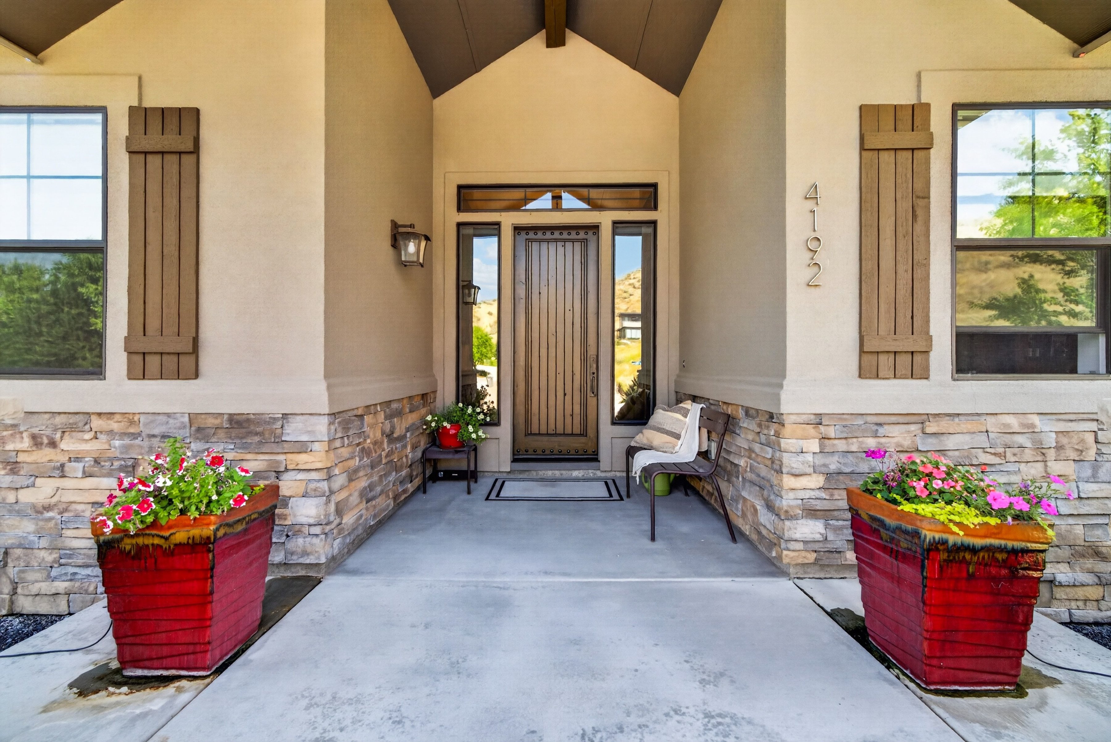  Elegant Single-Level Retreat Near Golf Course - 物件實景
