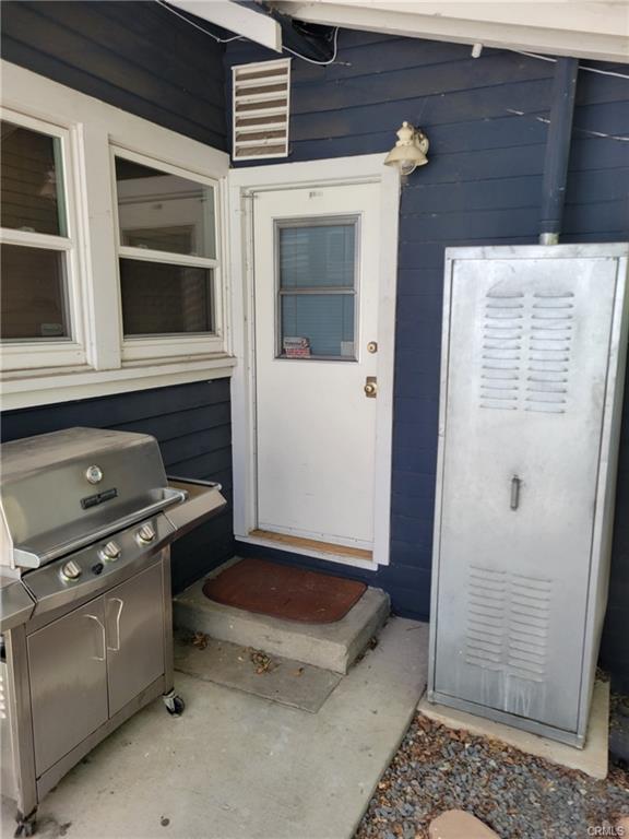 Ontario, California, 91762, United States, 2 Bedrooms Bedrooms, ,Residential,For Sale,1937617