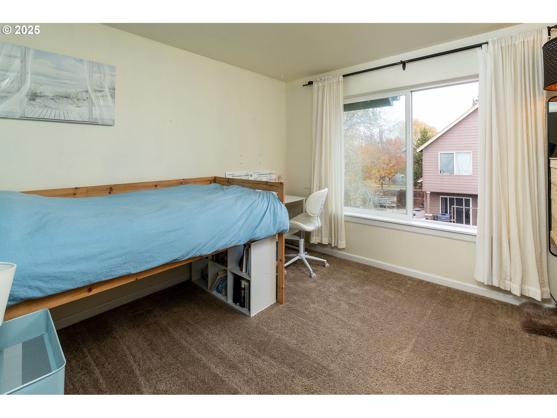 Bend, Oregon, 97701, United States, 3 Bedrooms Bedrooms, ,2 BathroomsBathrooms,Residential,For Sale,1993105