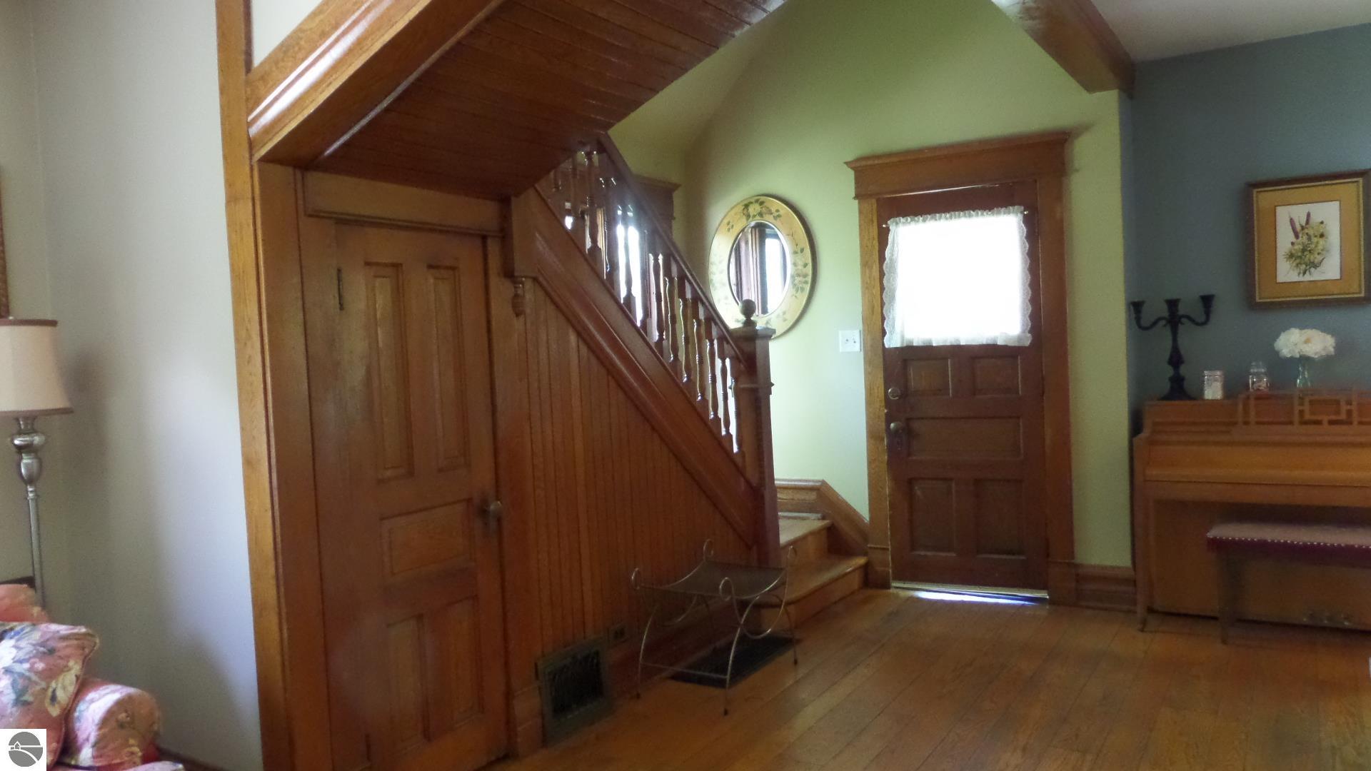 Traverse City, Michigan, 49684, United States, 4 Bedrooms Bedrooms, ,2 BathroomsBathrooms,Residential,For Sale,1943560